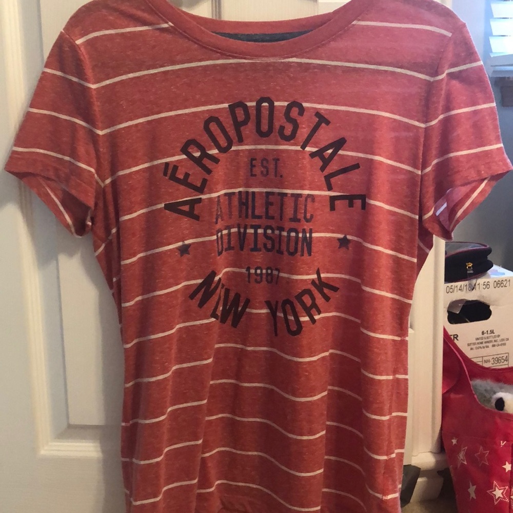 red and white striped tee shirt